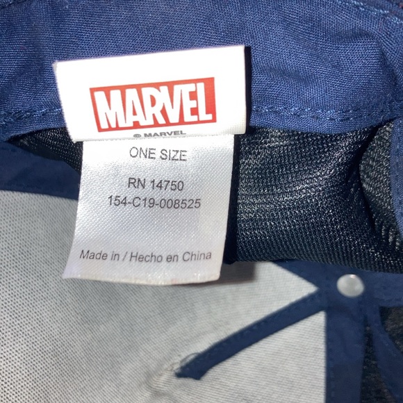 Boys Captain America navy blue cap - Picture 4 of 4